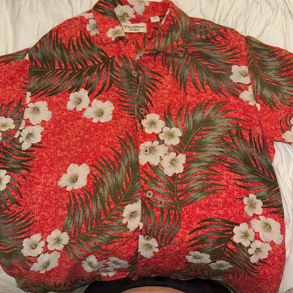 L Hawaiian shirt